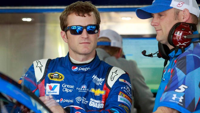 Kasey Kahne (5) during practice for the Bank of America 500 at Charlotte Motor Speedway on Oct. 10, 2014.