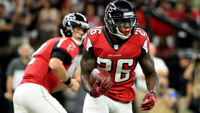 11. Falcons (17): Devonta Freeman and Tevin Coleman may be emerging as the best 1-2 running back tandem in the league (296 yards and 4 TDs Monday night).