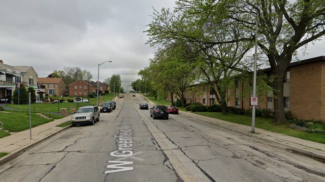 A construction project is underway to reconstruct Greenfield Avenue from South 47th Street to South 56th Street in the Village of West Milwaukee.