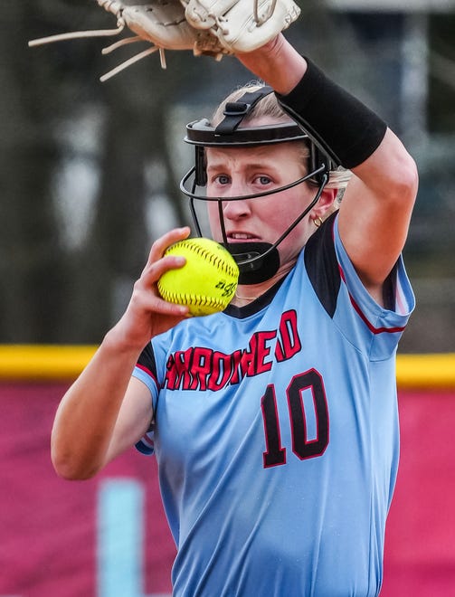 Arrowhead pitcher Sammie Radish (10) winds up during the game at home against Oconomowoc, Tuesday, April 16, 2024.