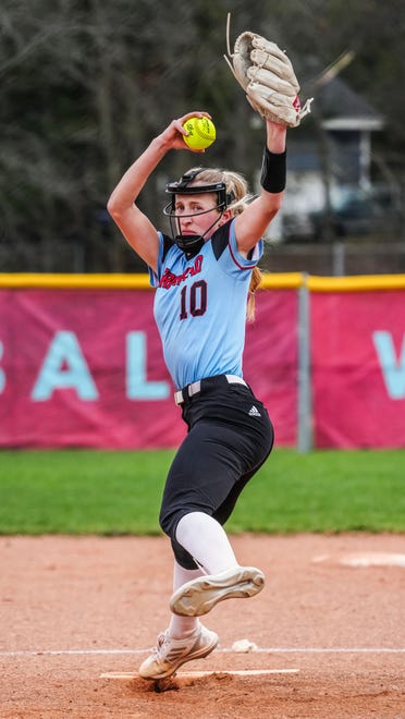 Arrowhead pitcher Sammie Radish (10) winds up during the game at home against Oconomowoc, Tuesday, April 16, 2024.